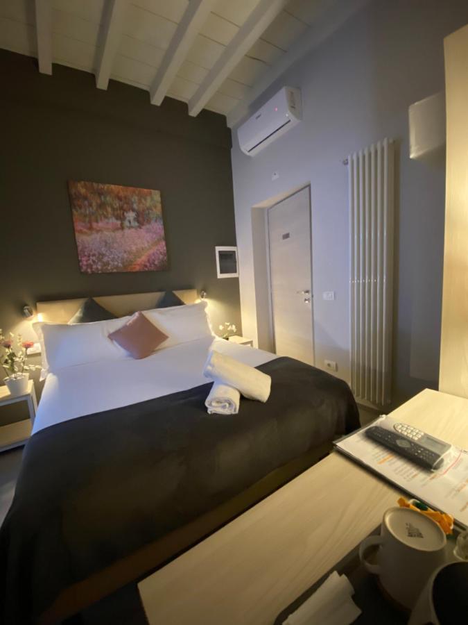 Lo Stallone -Malpensa Milan Airport Buscate Екстер'єр фото