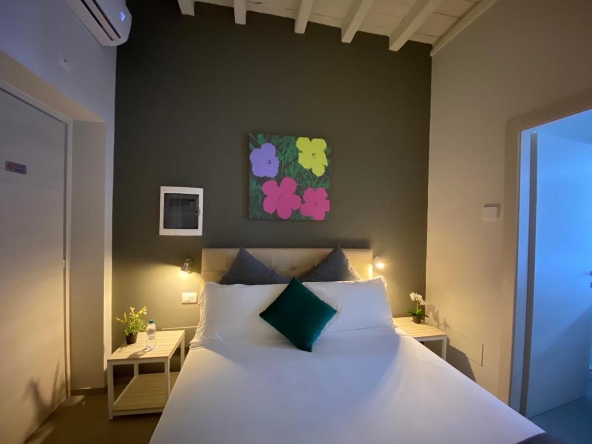 Lo Stallone -Malpensa Milan Airport Buscate Екстер'єр фото
