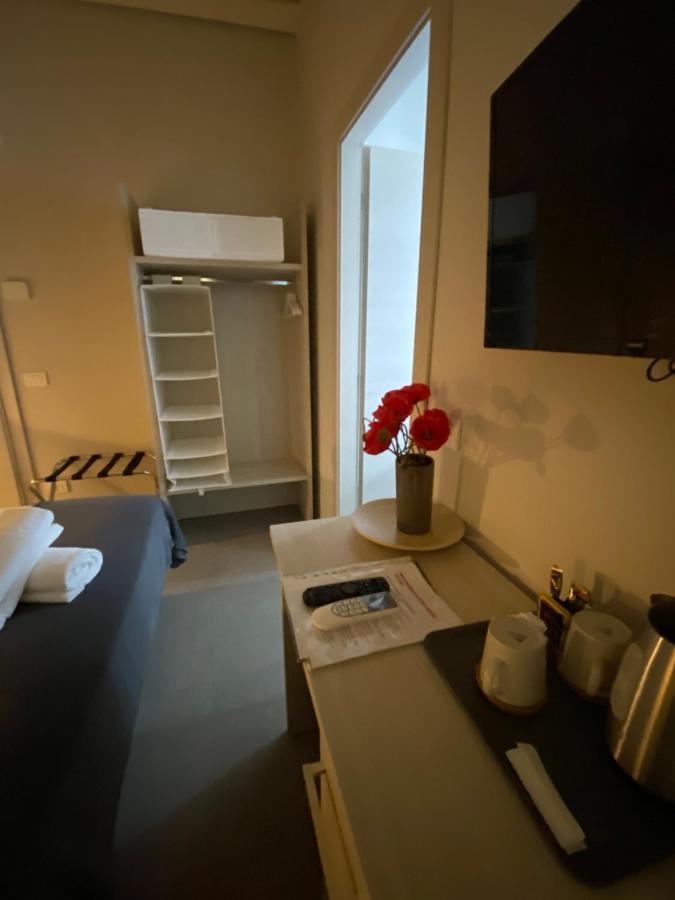 Lo Stallone -Malpensa Milan Airport Buscate Екстер'єр фото